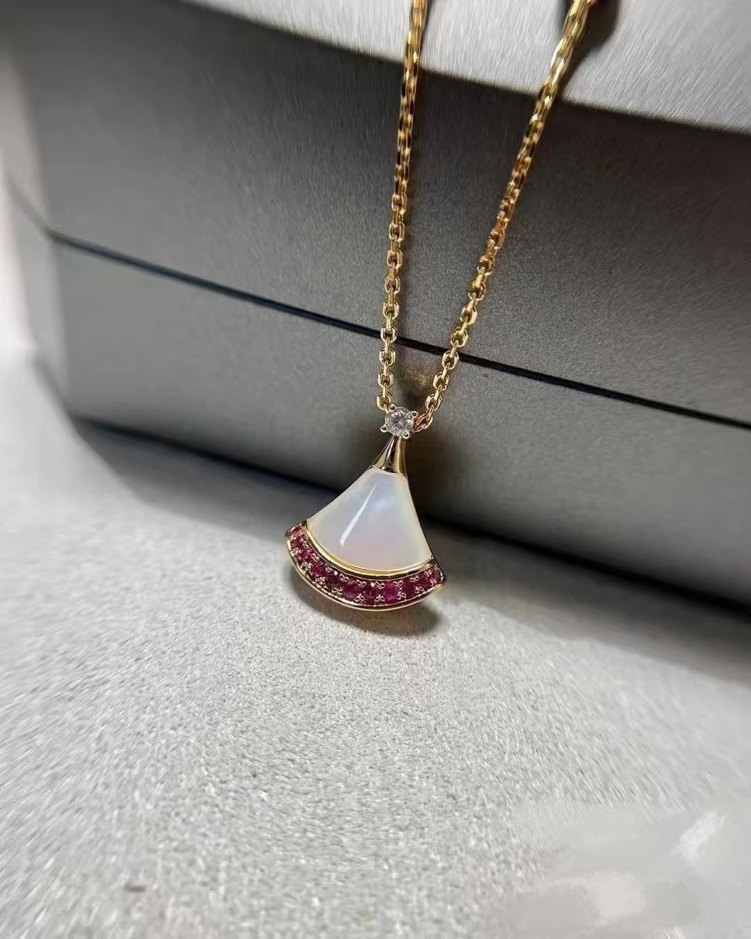 Bvlgari Divas' Dream Necklace - Rep Fashion™