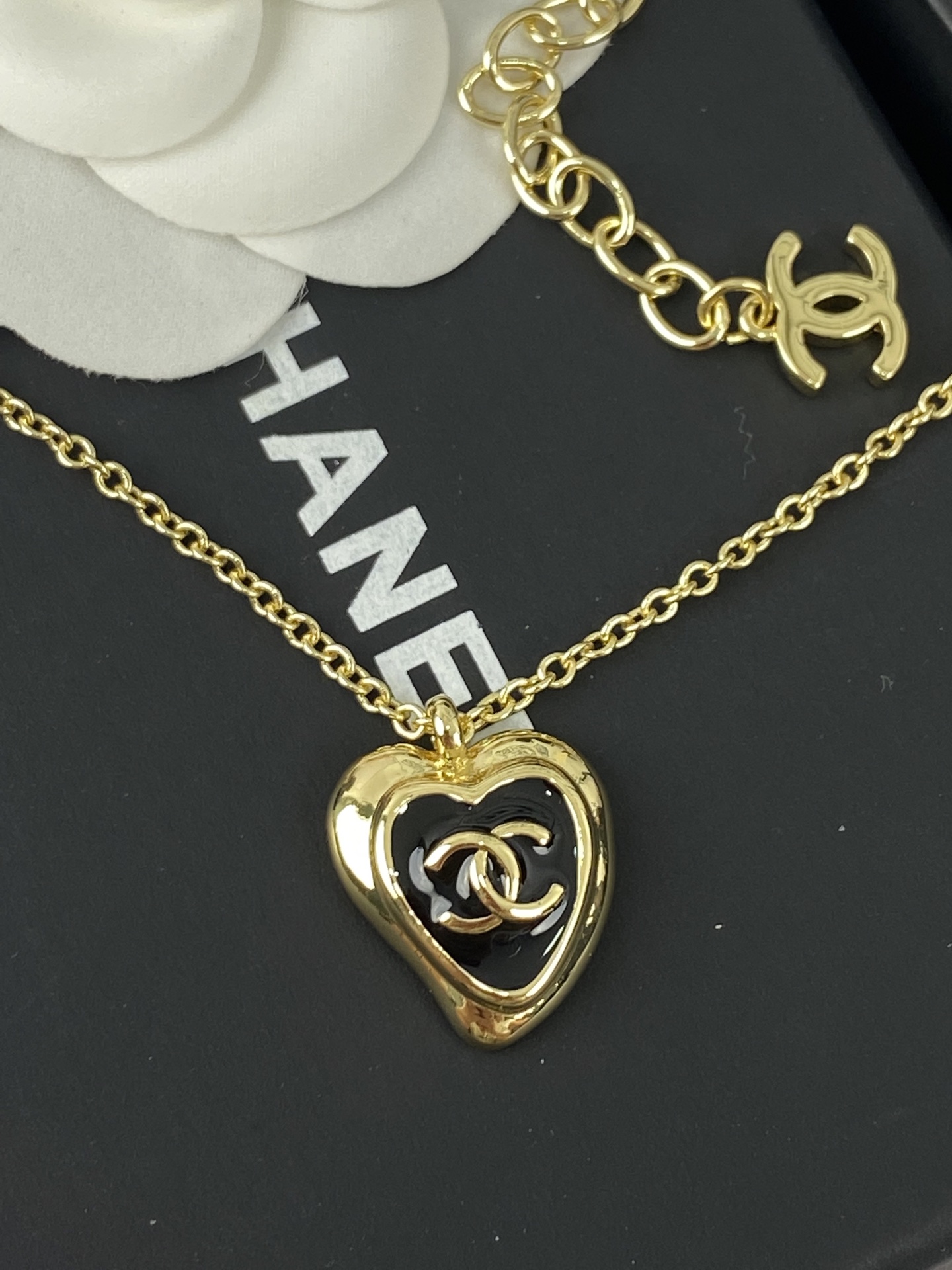 Chanel Black Enamel Love Heart Pendant Necklace - Rep Fashion™