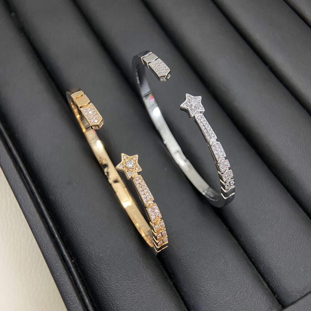 Chanel Star Cuff Bangle Bracelet - Rep Fashion™