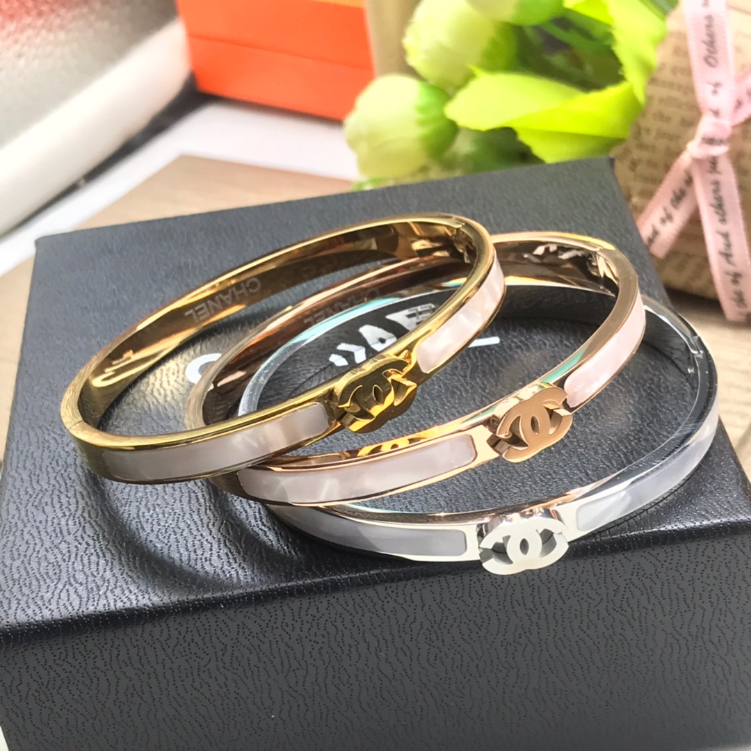 Chanel Mother of Pearl Bangle Bracelet - Rep Fashion™