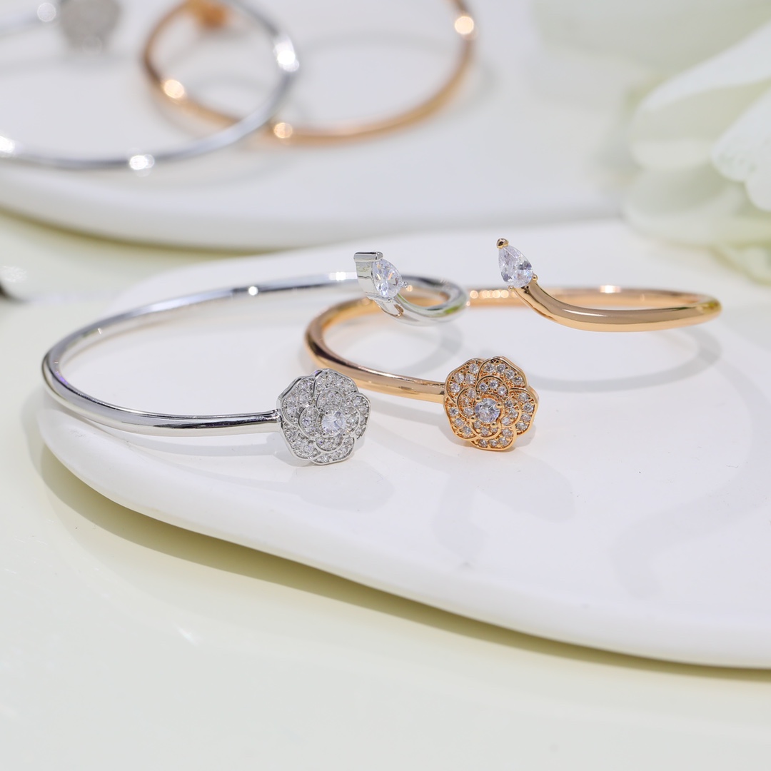 Dainty Chanel Camellia Cuff Bangle Bracelet - Rep Fashion™