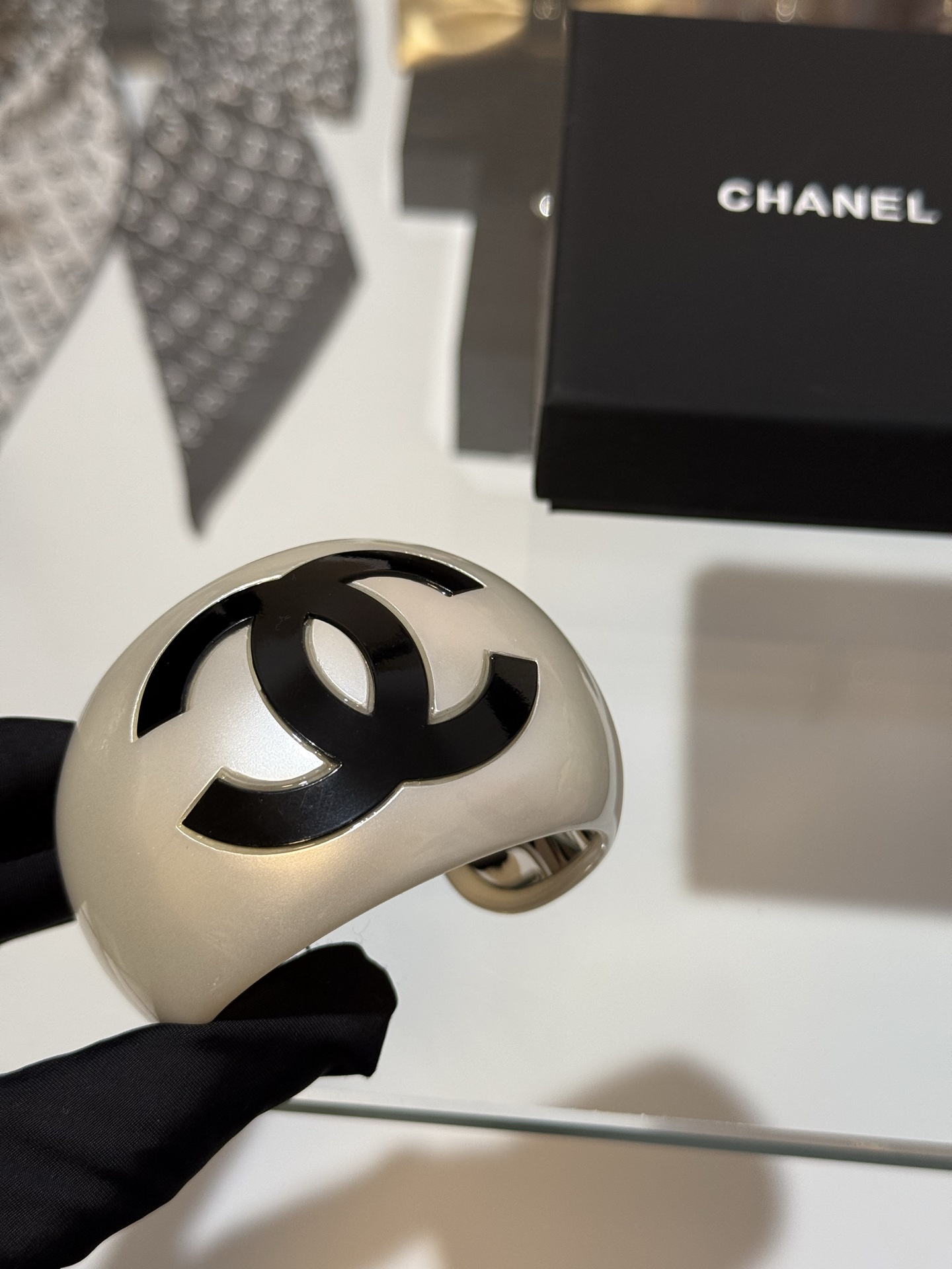 Personality Chanel 25C Wide Bracelet CC Cuff Bangle - Rep Fashion™