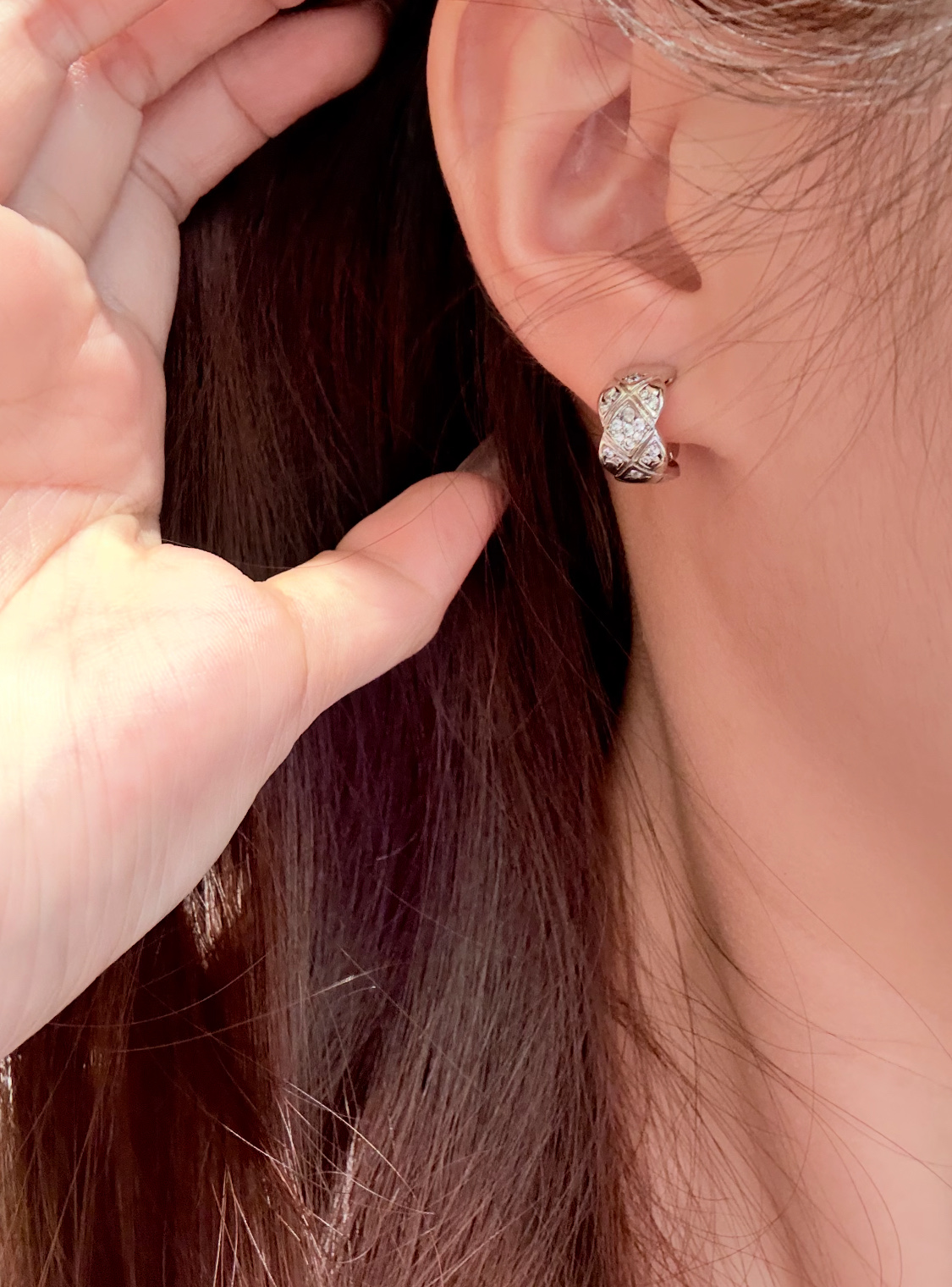 Chanel Coco Crush Hoop Stud Earrings - Rep Fashion™