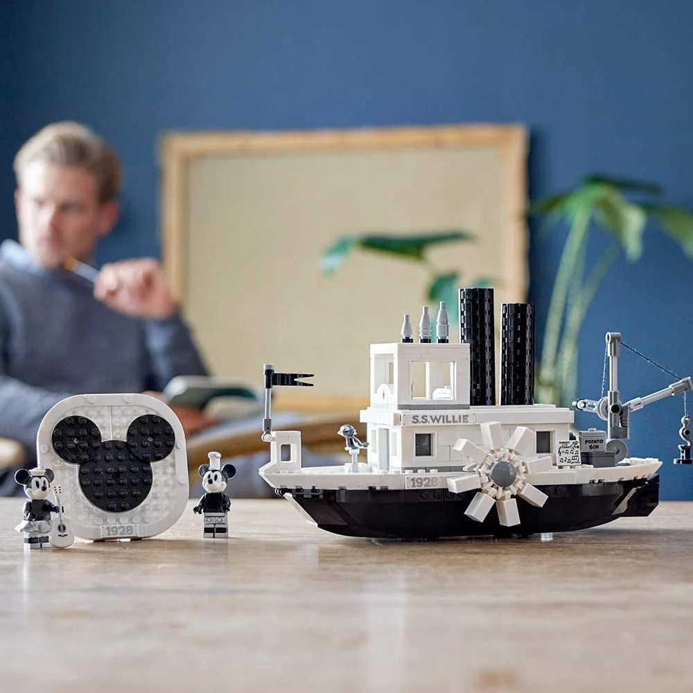 2024 LEGO Ideas 21317 Kit de Construcción Disney Steamboat Willie (751 Piezas)