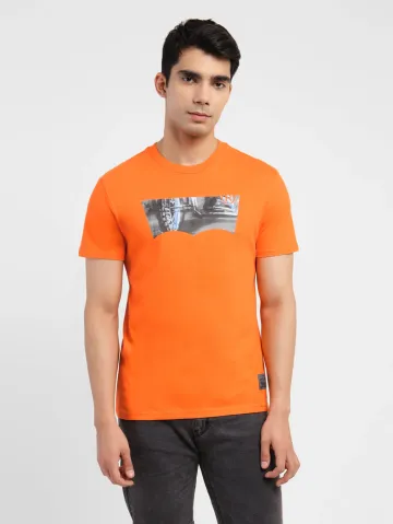 Graphic T-shirt from Levi's Motorcycle Collection - USdiscountonlinestore