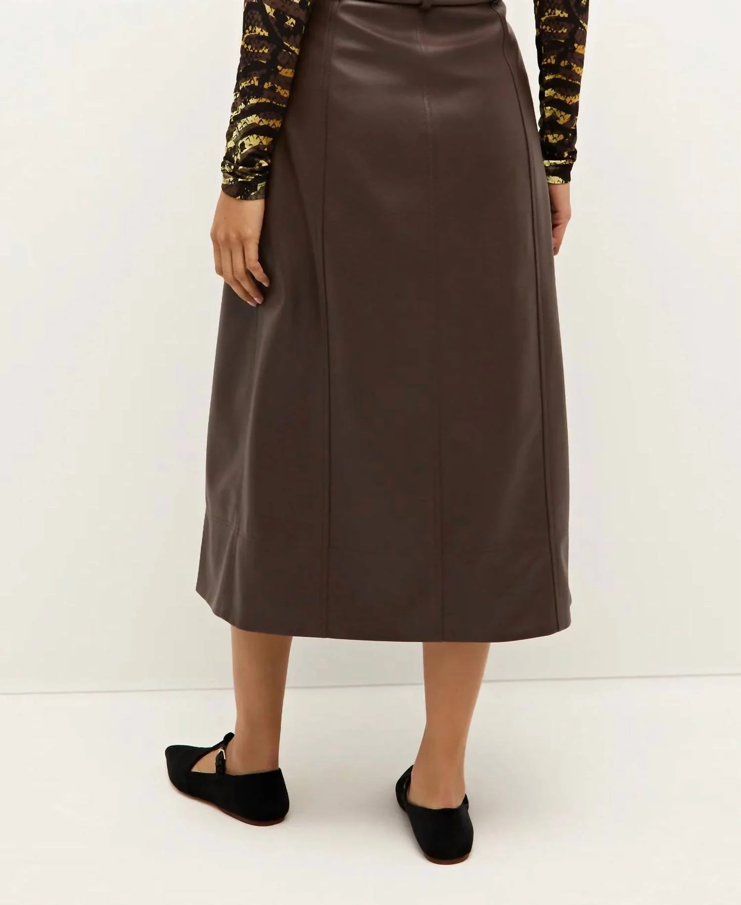 Chelsea Skirt In Walnut