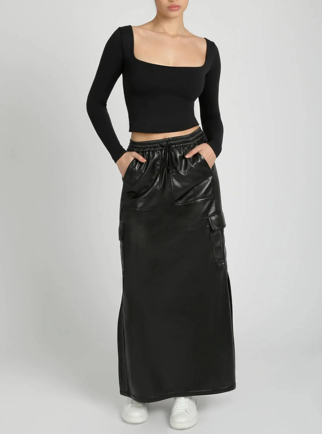 Delia Long Skirt In Black