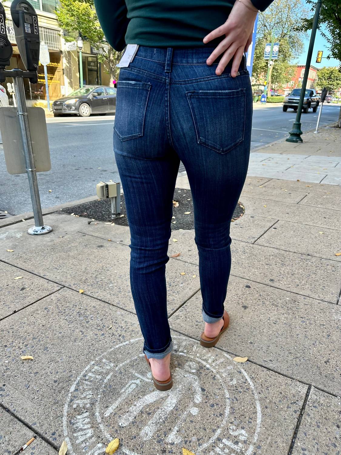 Vanessa Mid Rise Skinny Jeans In Nondistress