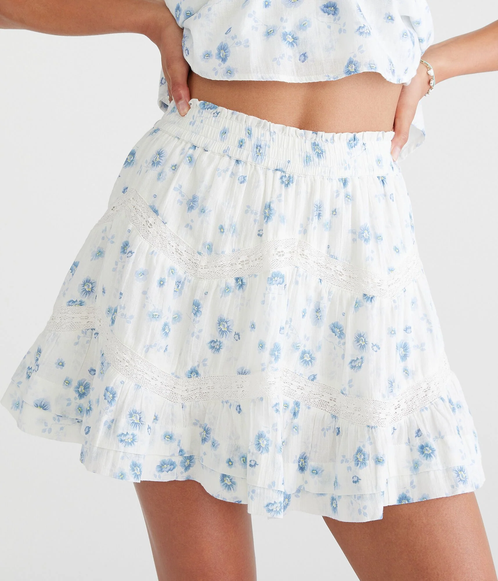 Aeropostale Floral Zigzag Lace Tiered Mini Skort