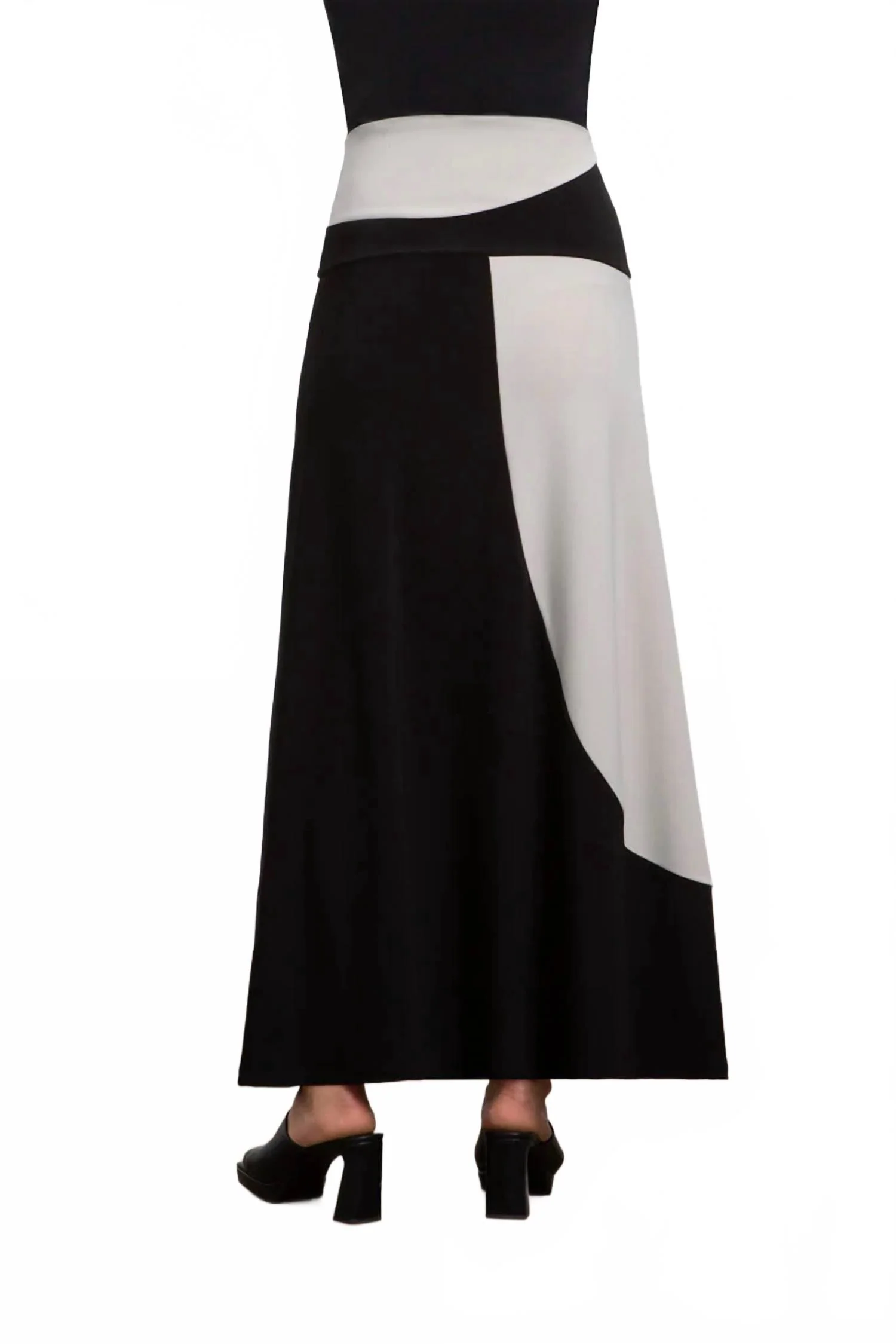 Colour Block A-Line Skirt In Sand/black