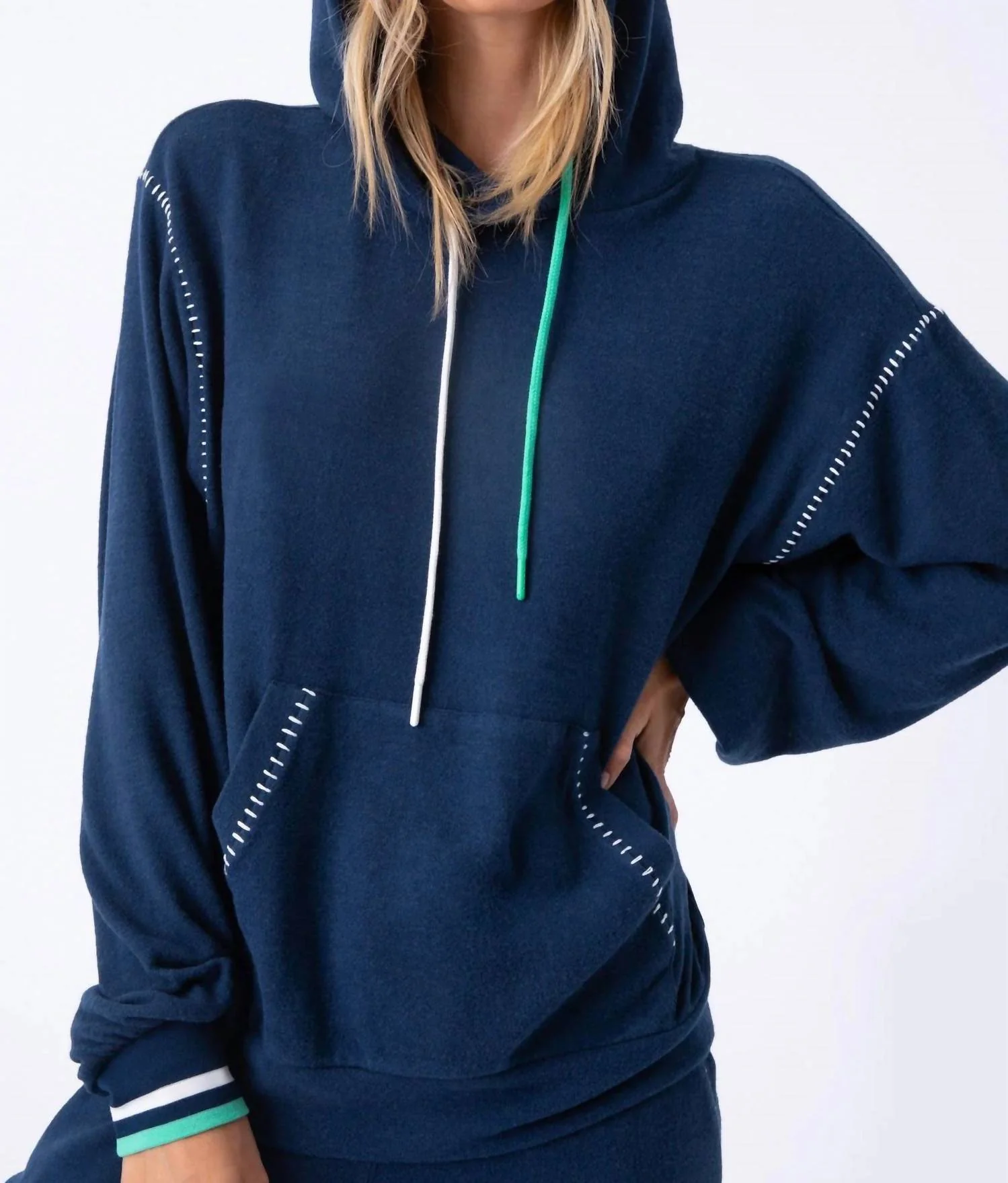 Ocean Breeze Lounge Set In Navy