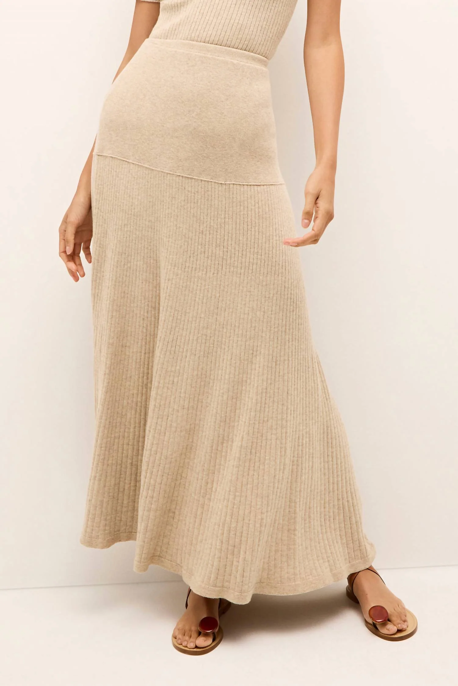 Kaylan Skirt In Driftwood