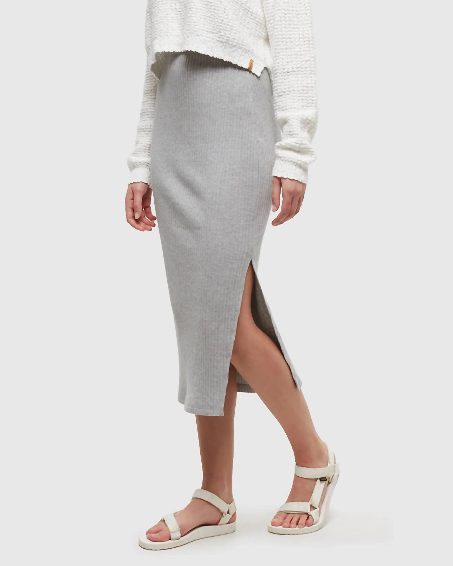 Walden Slim Fit High-Rise Midi Knit Rib Skirt In Grey Heather
