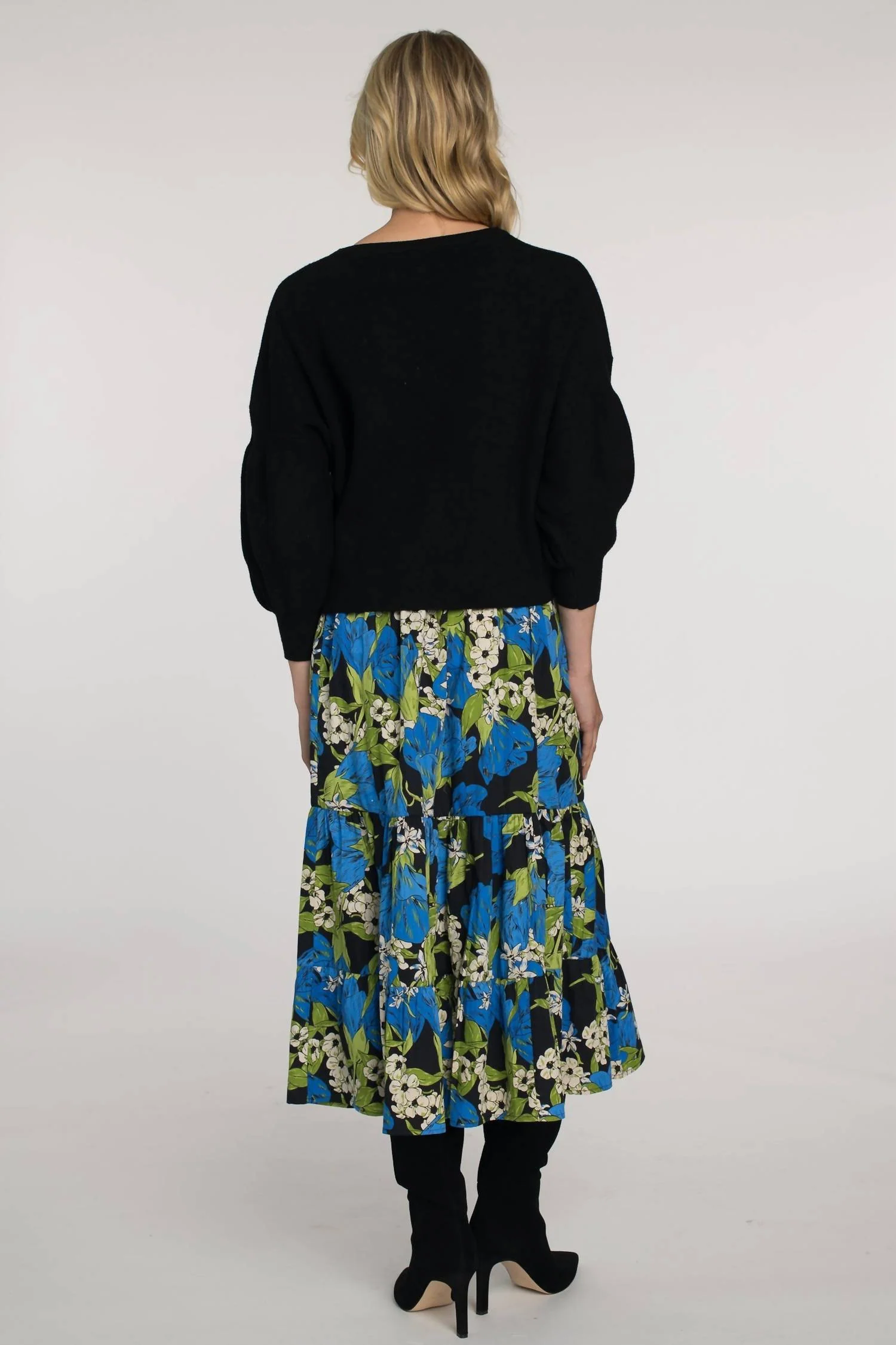 Surrey Skirt In Night Bloom