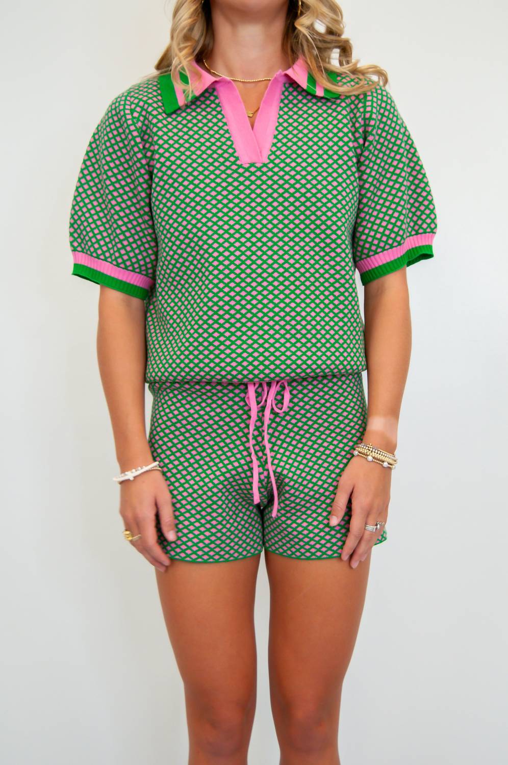 Diamond Print Knit Short Set In Green