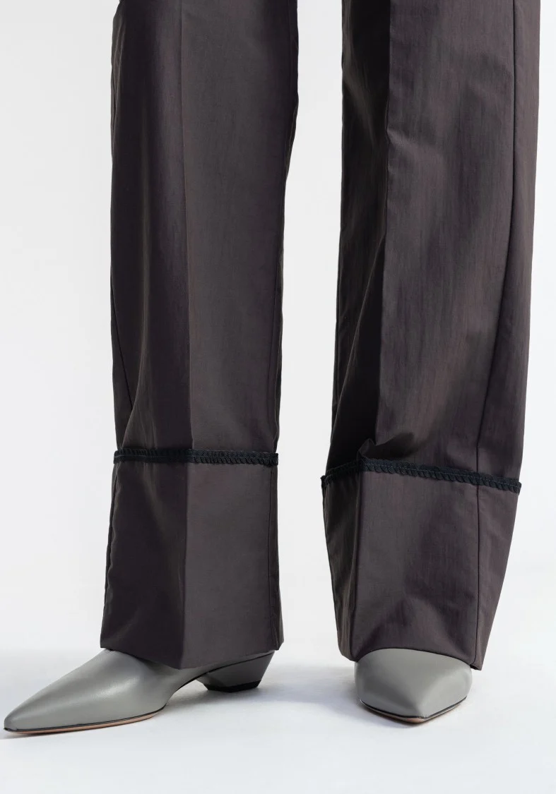 Chip - Wide Cuffed Poplin Pants