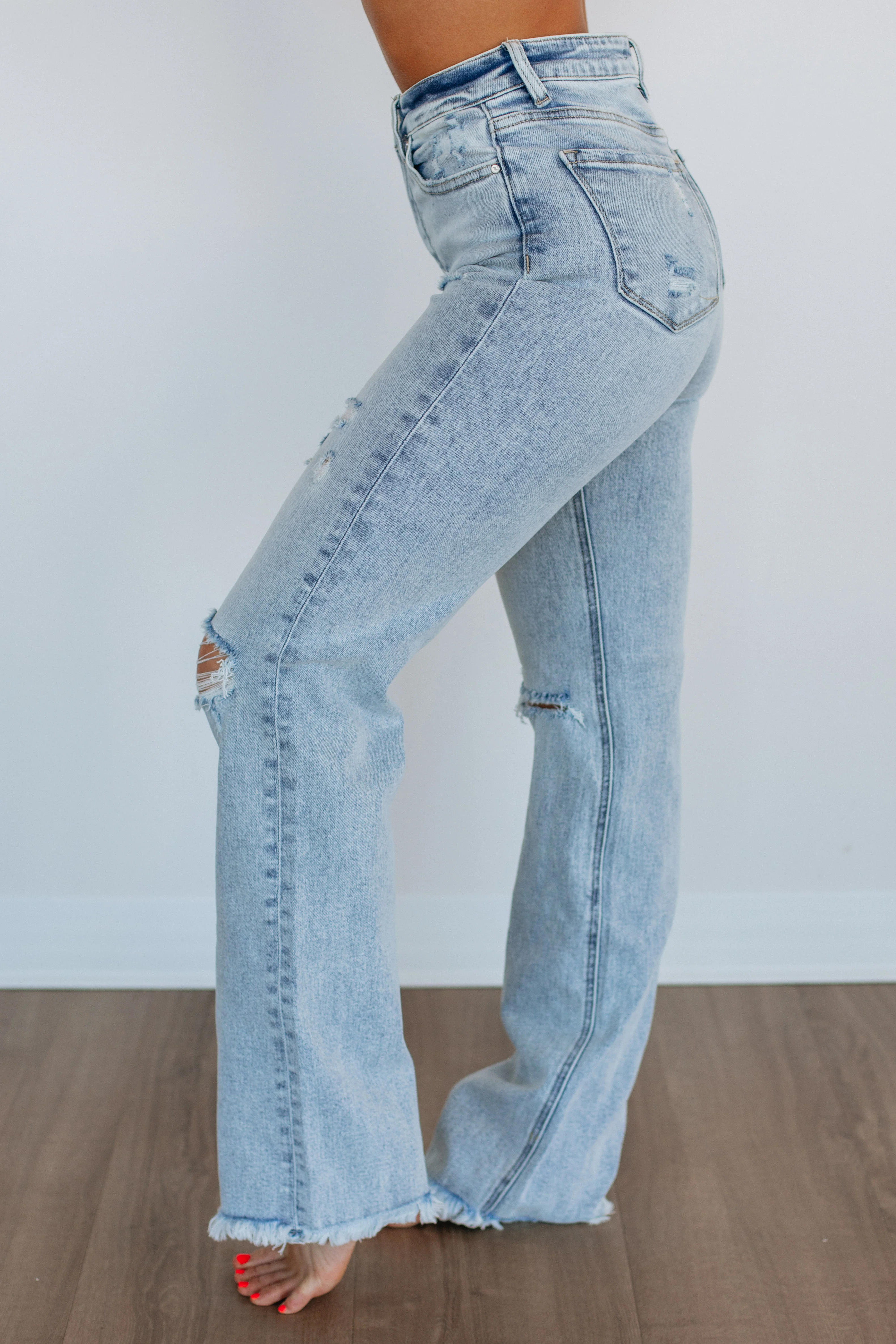 Eloise Risen Jeans - Light Wash