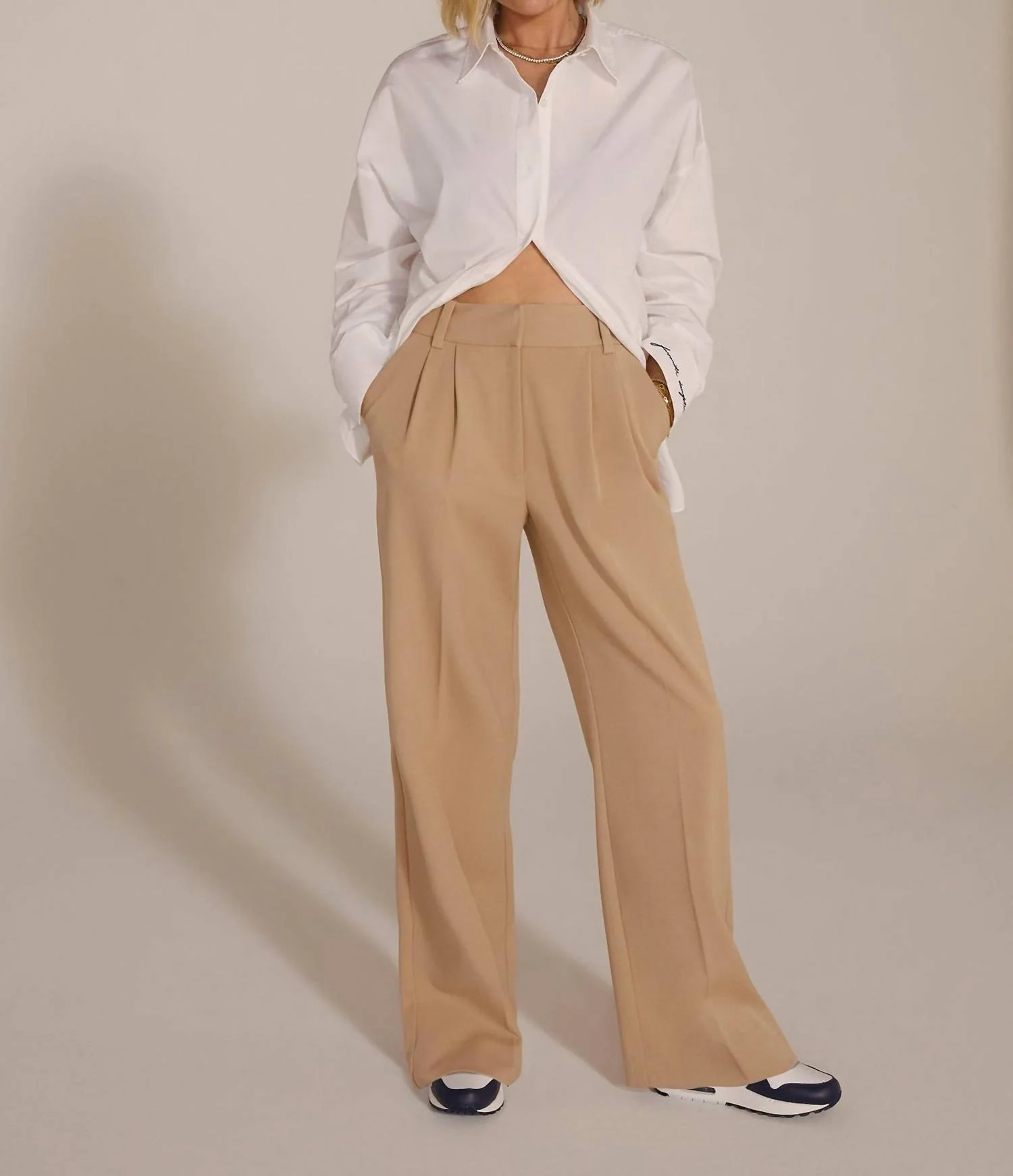 Shortie High Waist Pant In Beige