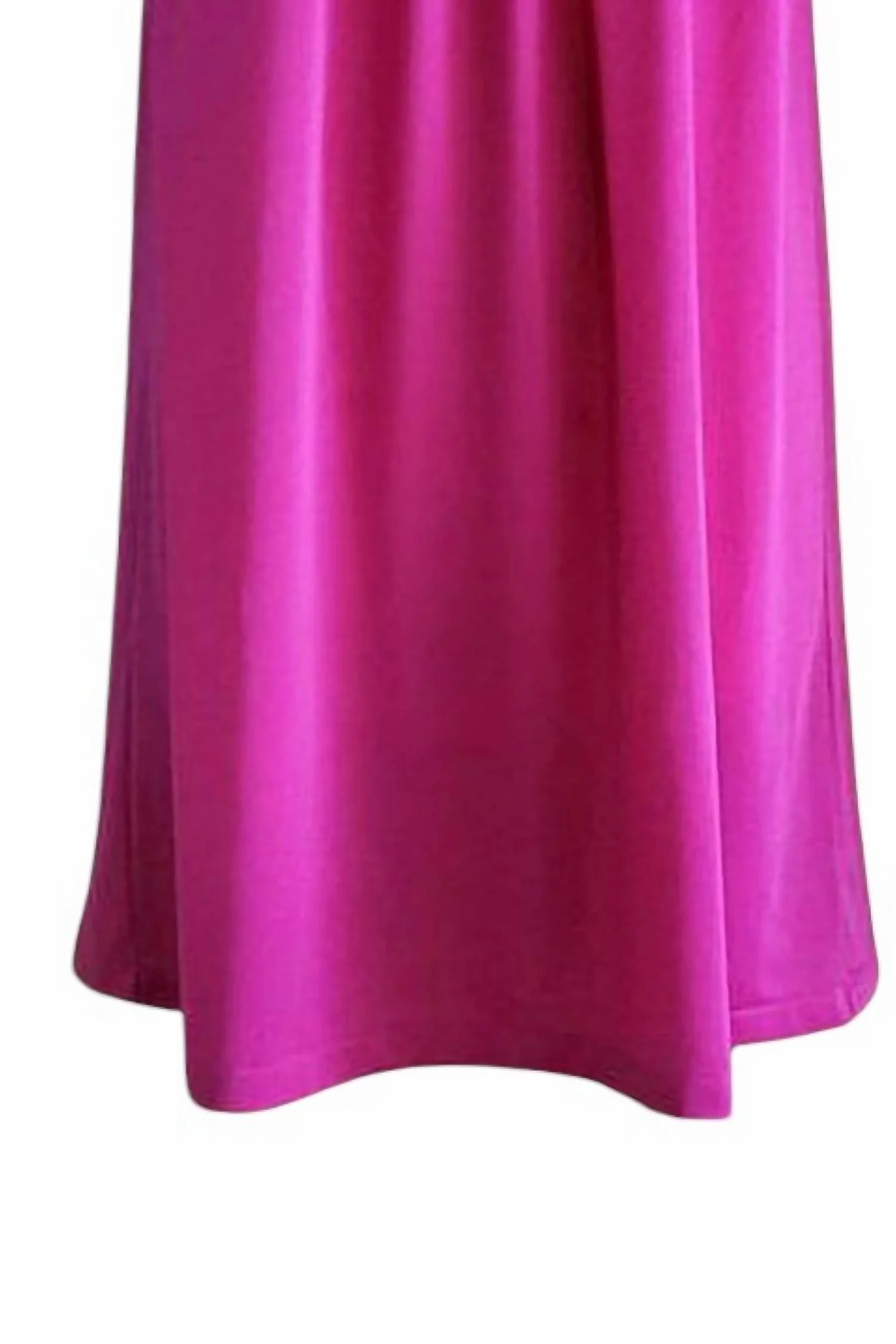 Women's Short Gown With Flower Petal Embroidery And Flutter Sleeves In Rapsberry