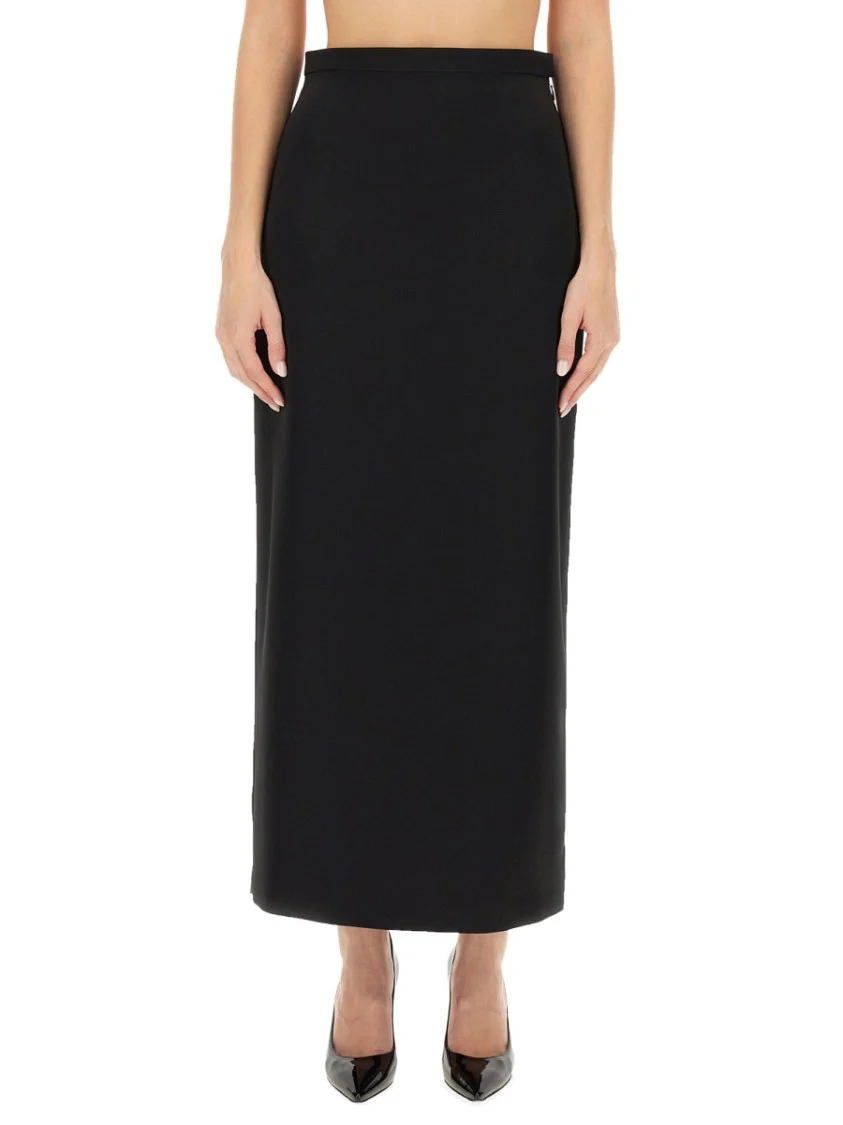 Elegant Long Skirt With Subtle Back Slit