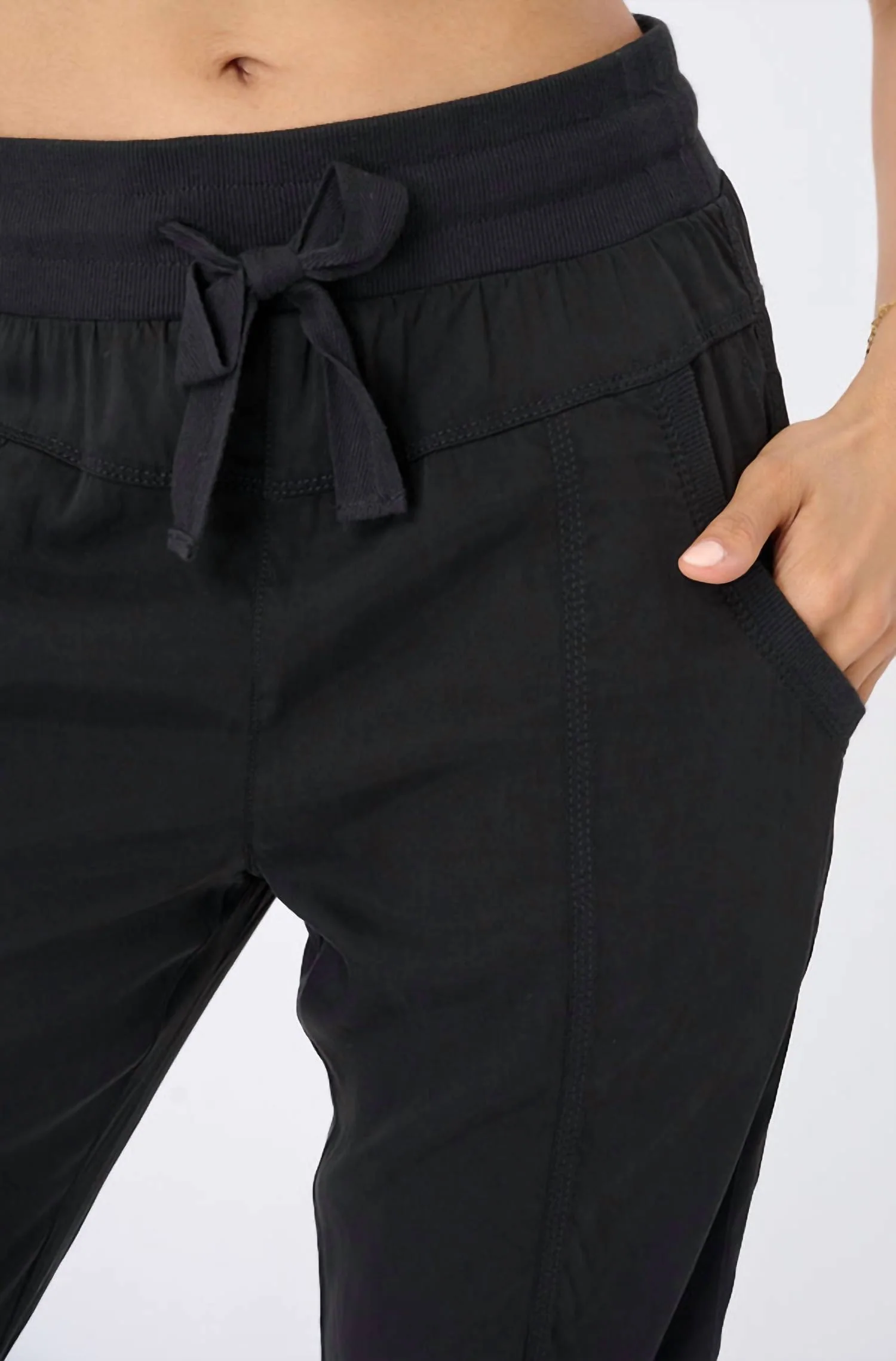 Melody Stretch Cupro Jogger In Black