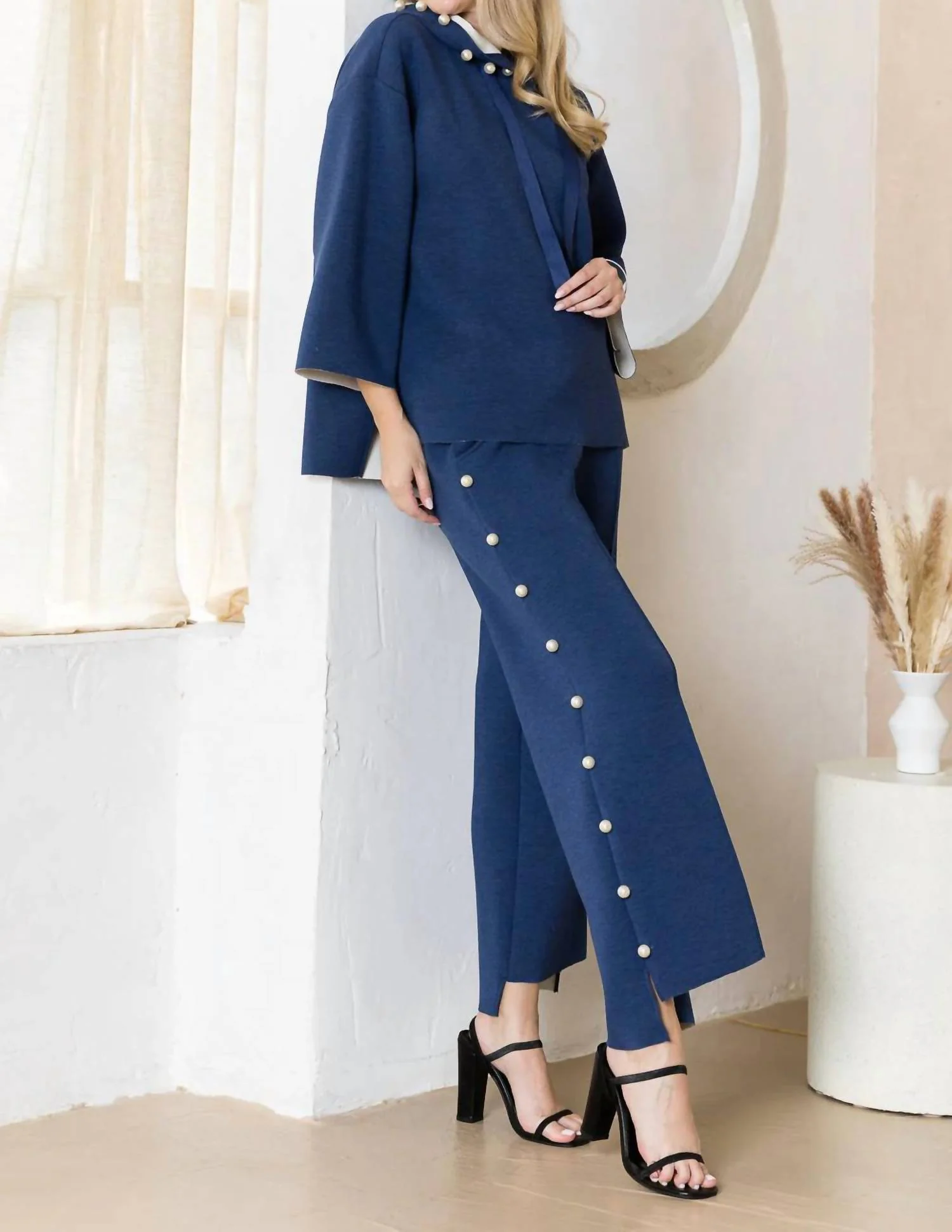 Farrah Pearl Pants In Navy