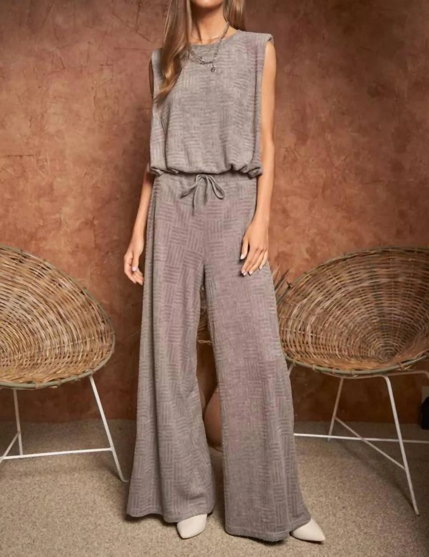 Velvet Textured High-Rise Wide Leg Pants In Gray