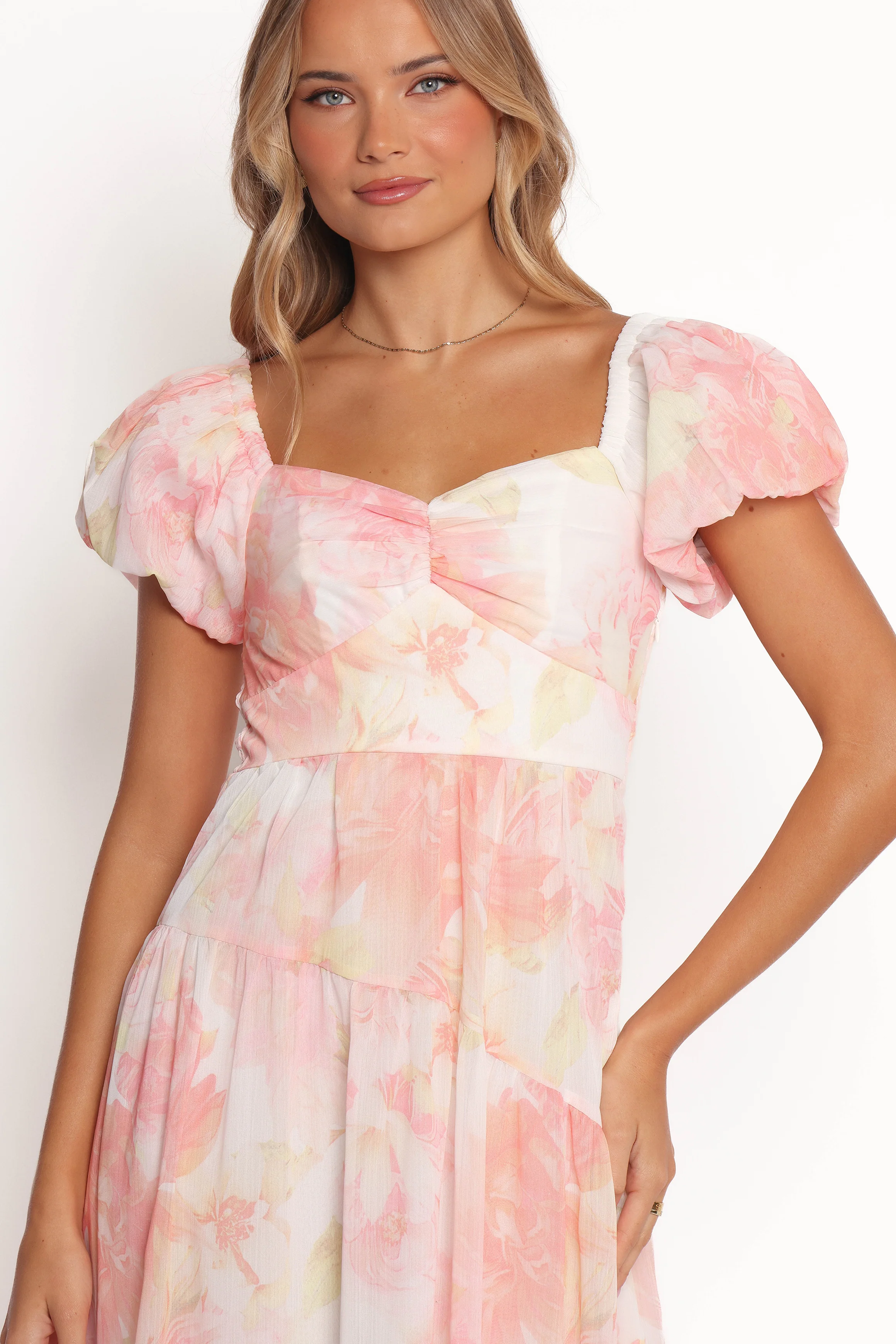Lumis Midi Dress - Peach Floral