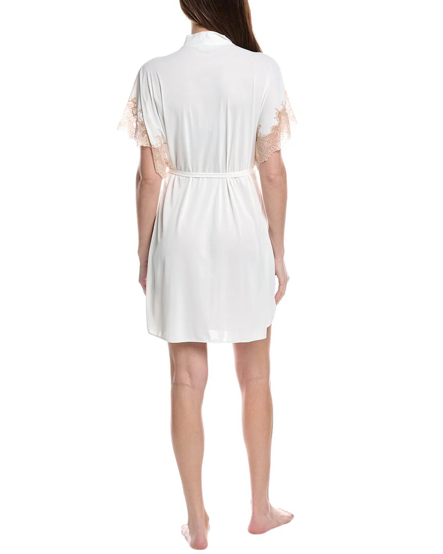 Natori Elegant Lace Applique Wrap