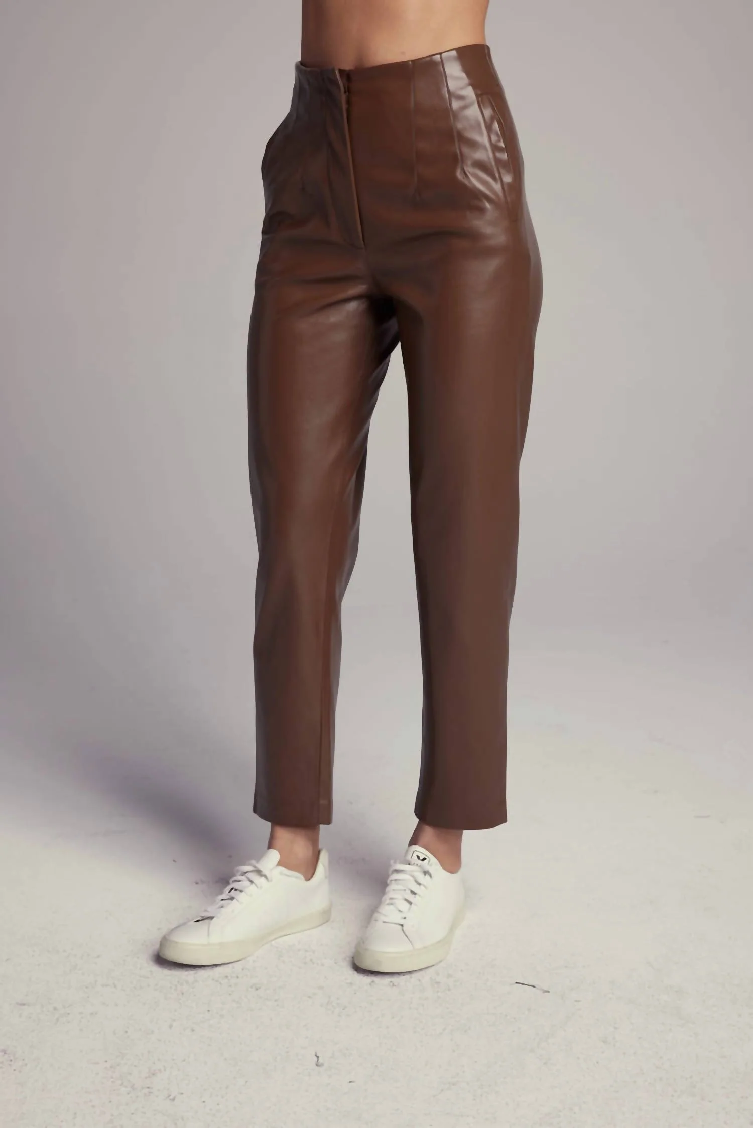 Keaton Pant In Chocolate Brown