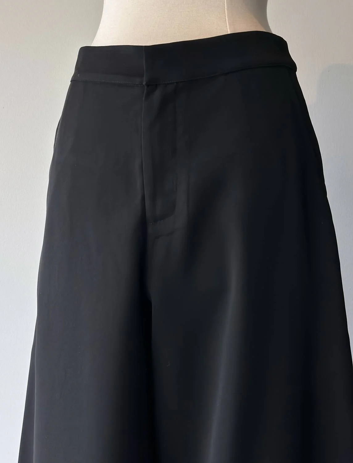 Sofia Pants In Black