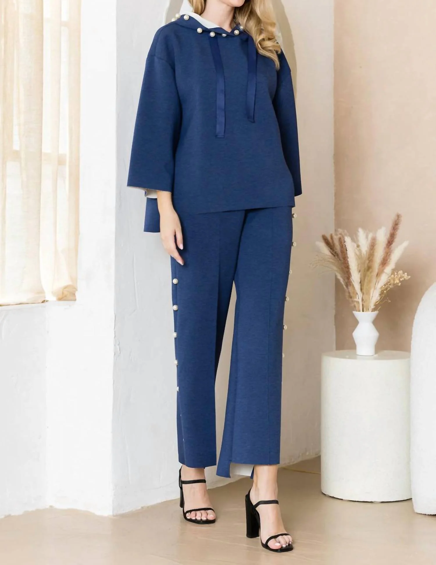 Farrah Pearl Pants In Navy