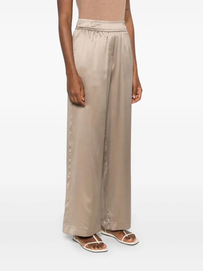 Wide Leg Trousers In Sesame Beige
