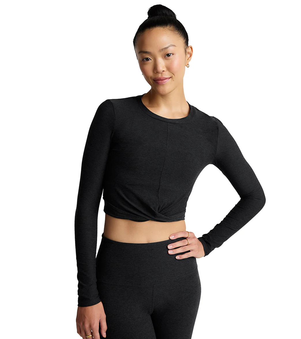 Beyond Yoga Featherweight Center Stage Cropped Long Sleeve
