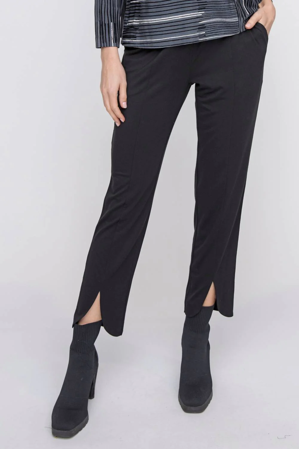 Slim Split Hem Pant In Black