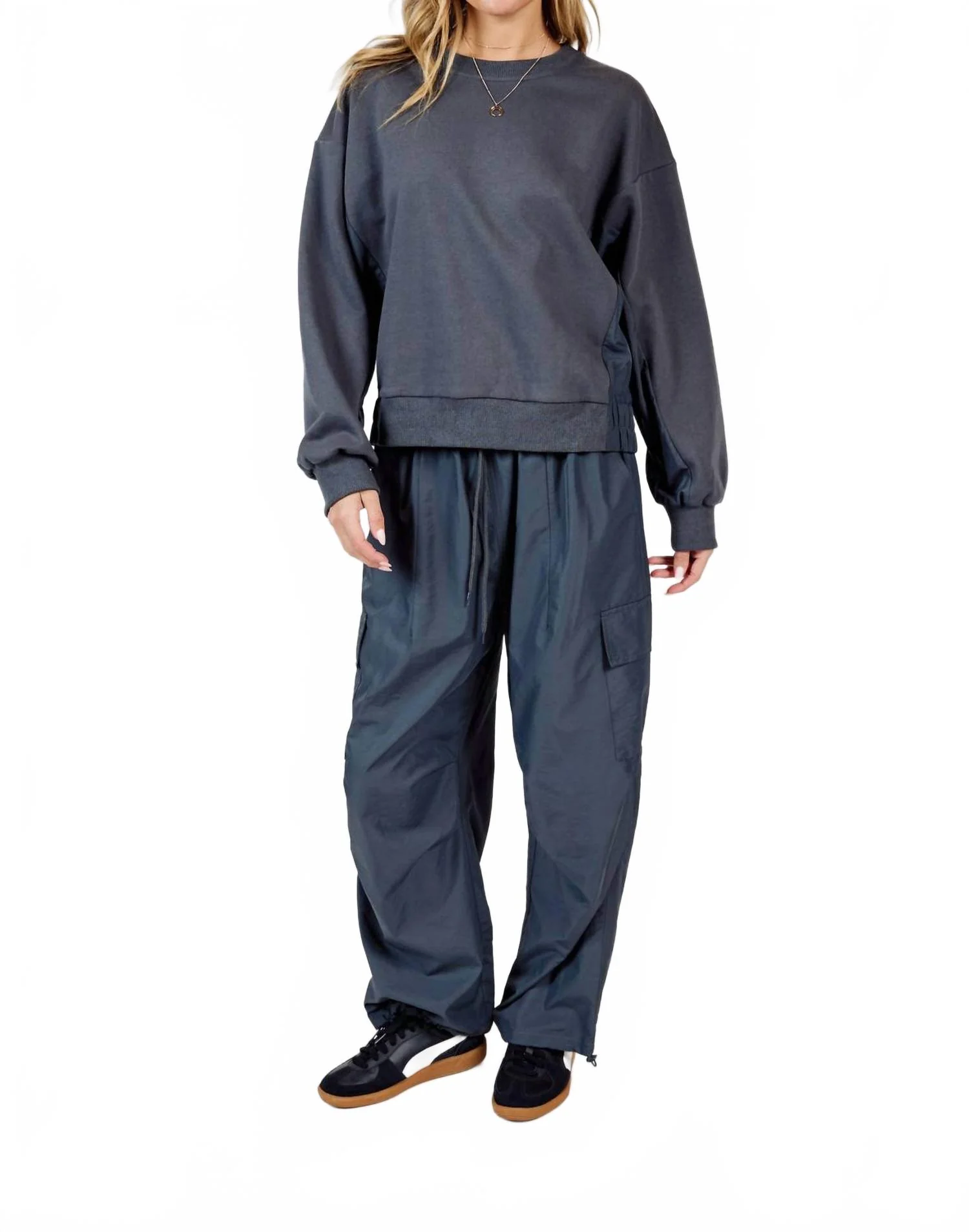 Vita Elastic Waist Cargo Pants In Charcoal