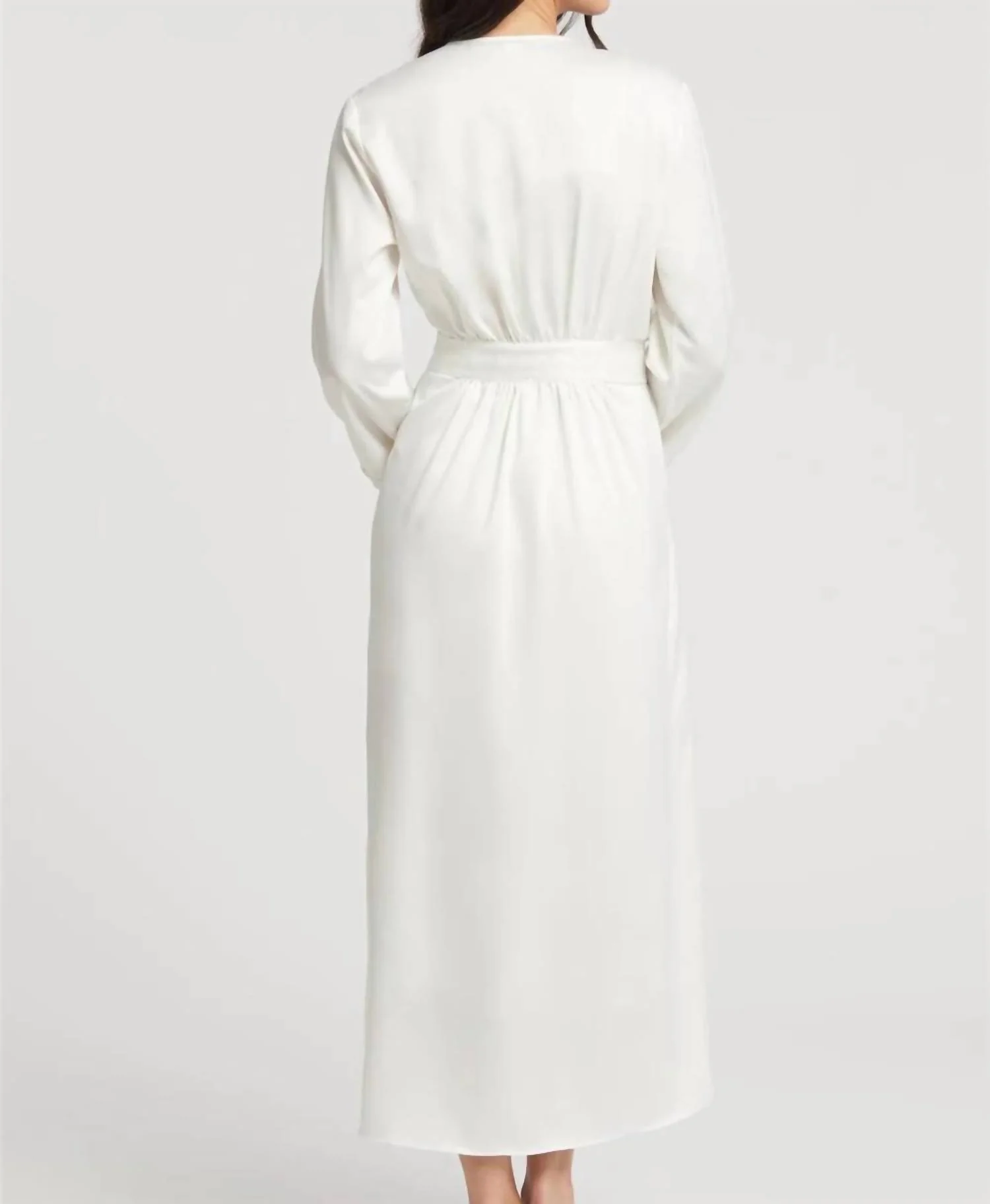 Diana Robe In Ivory