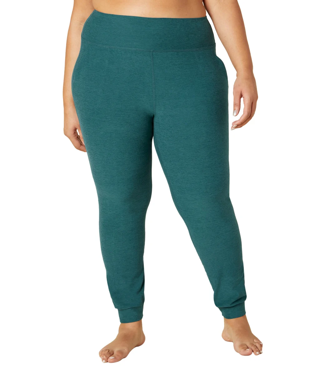 Beyond Yoga Plus Size Spacedye Midi Joggers