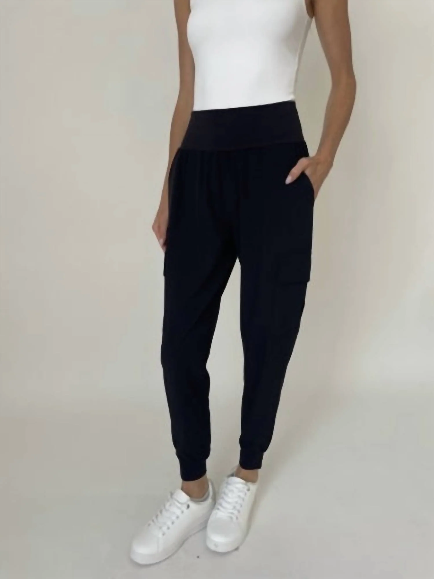 Women's Kristie Jogger In Black