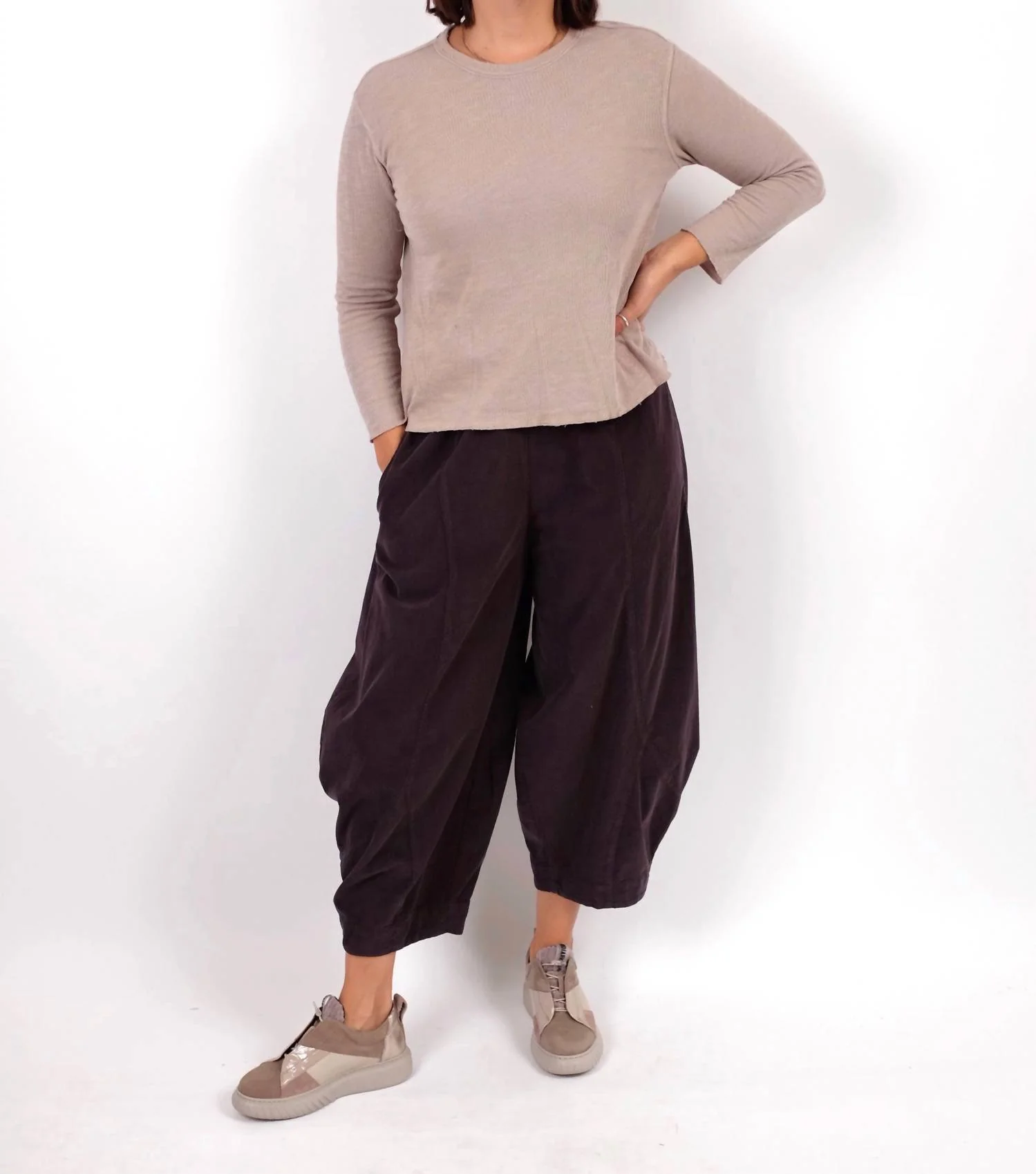 Full Ankle Wide Leg Pants In Black Pearl