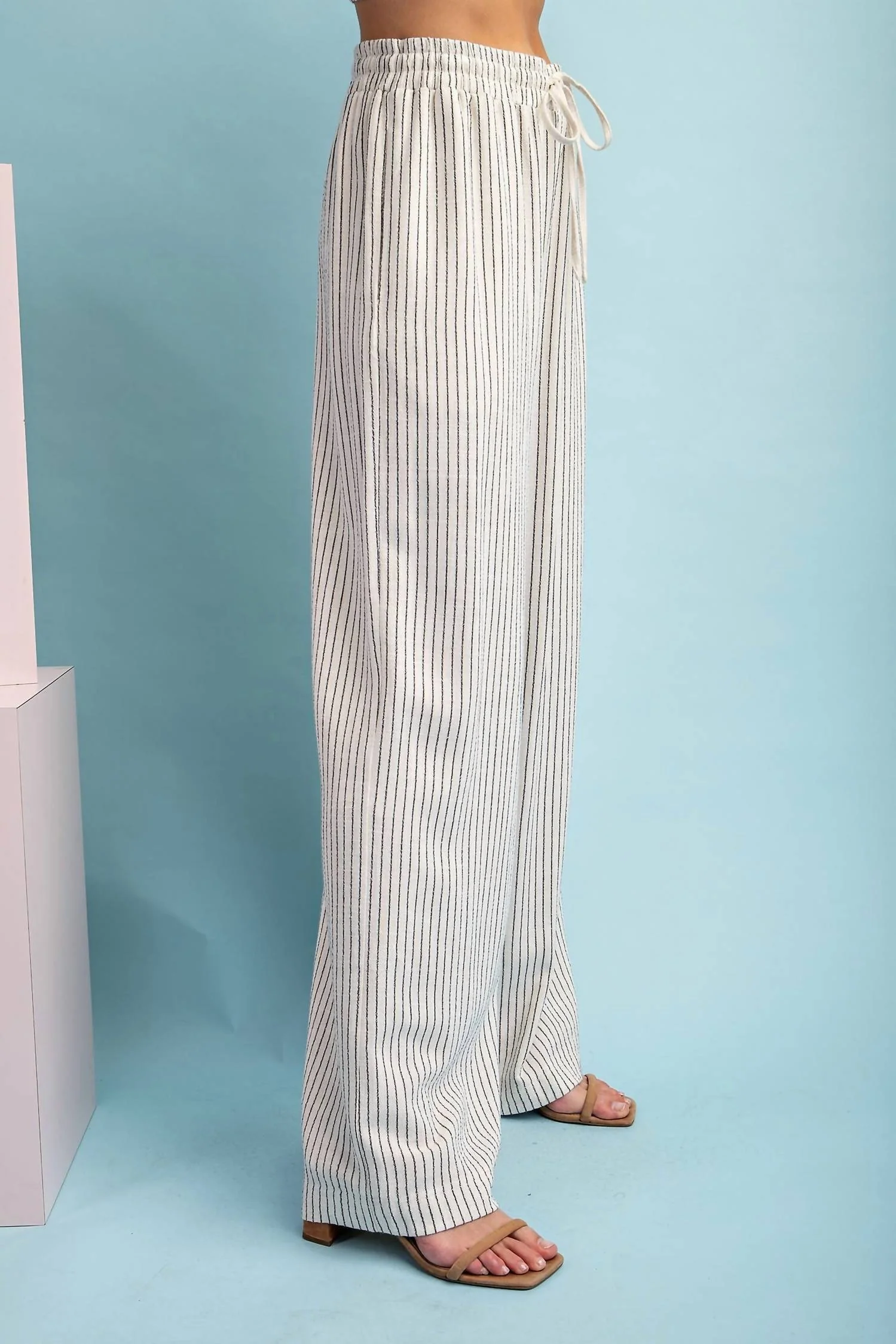 Pinstriped Drawstring Pants In White/black