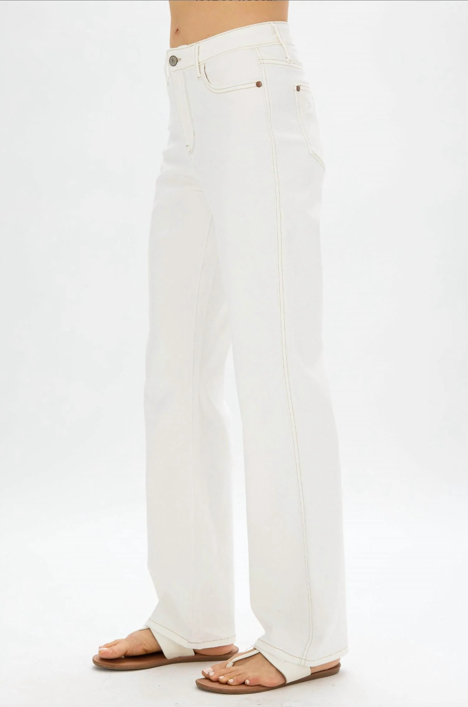 Straight Leg Jeans In Ecru