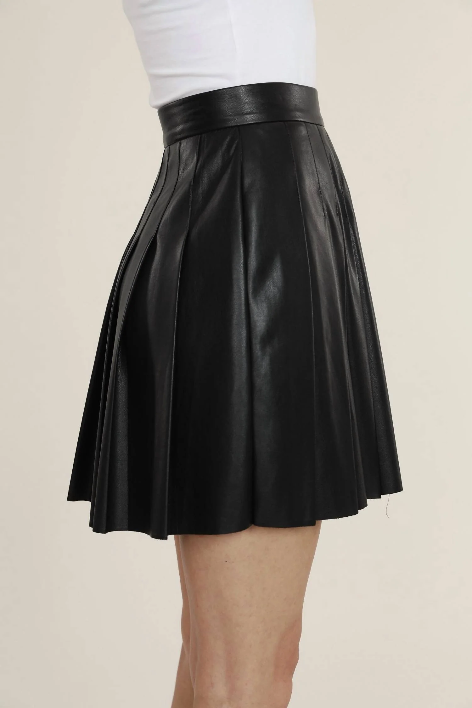 Pleated Skirt In Black