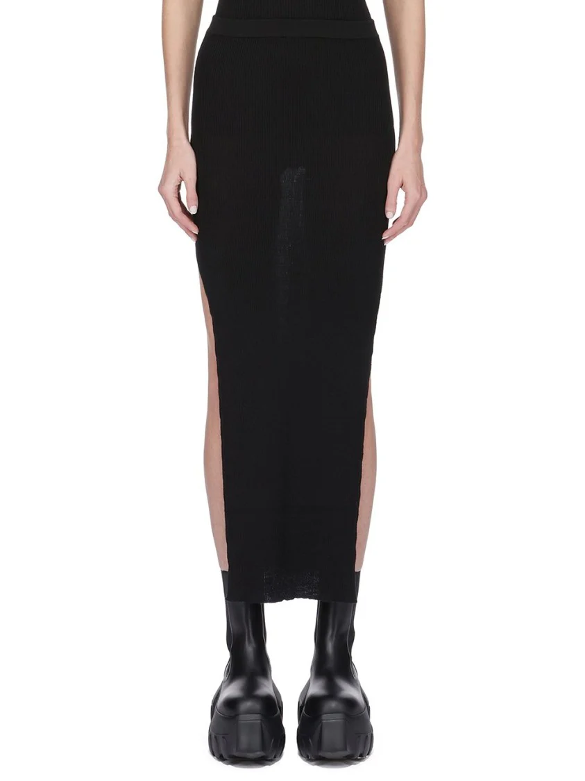 Ribbed Knit Sacriskirt With Signature Back Detail