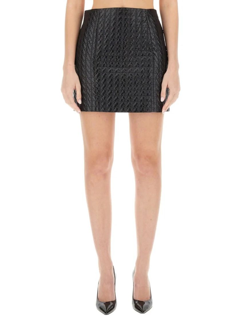 Textured Black Mini Skirt With Fitted Silhouette