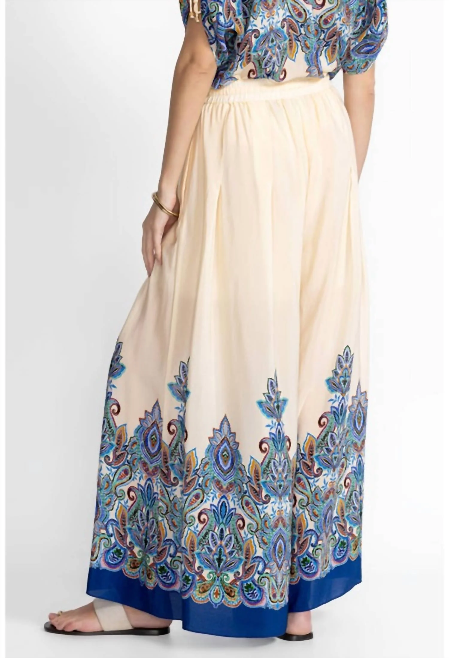 Pleated Wide Leg Pant In Ruta