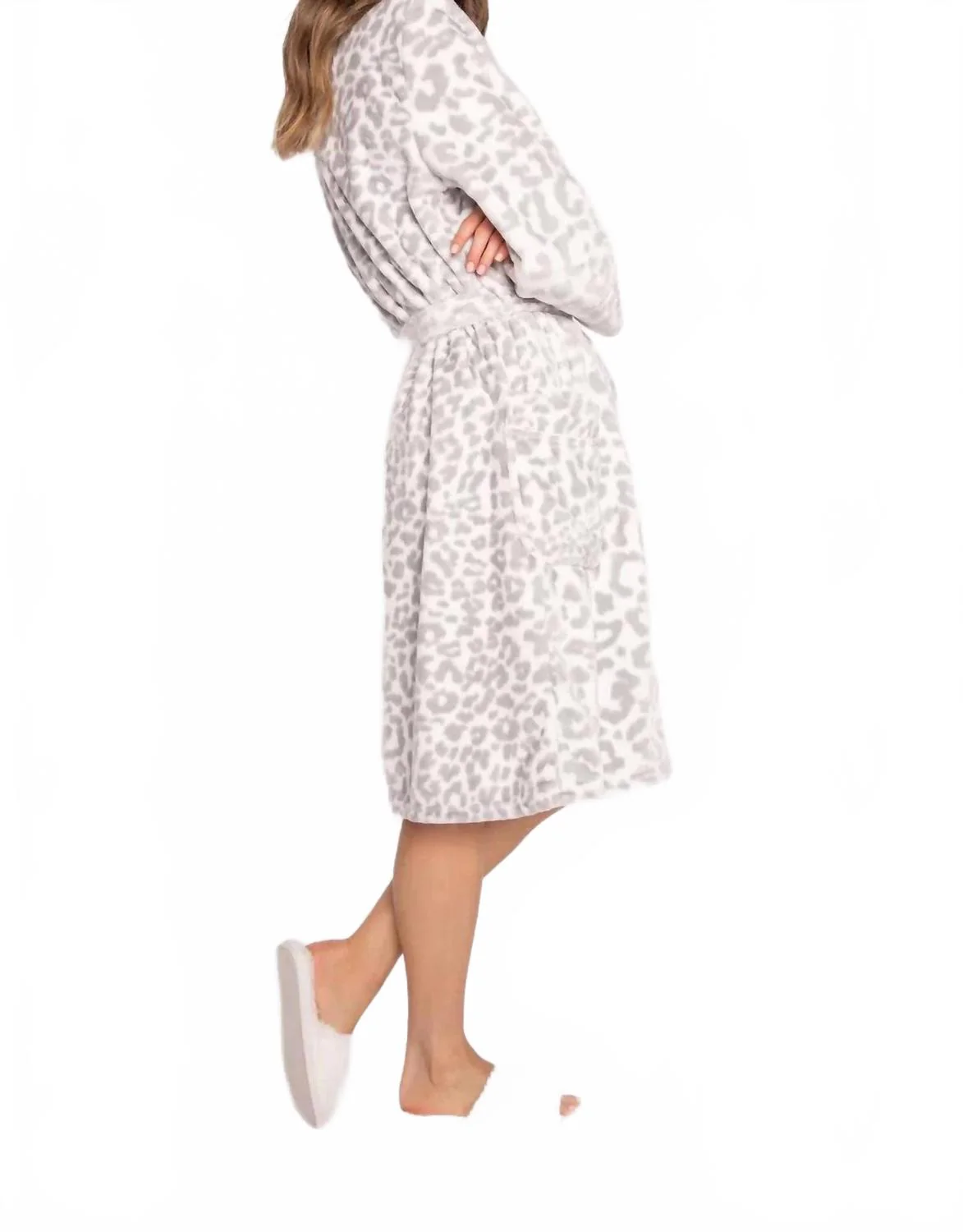 Leopard Print Plush Robe In Ivory
