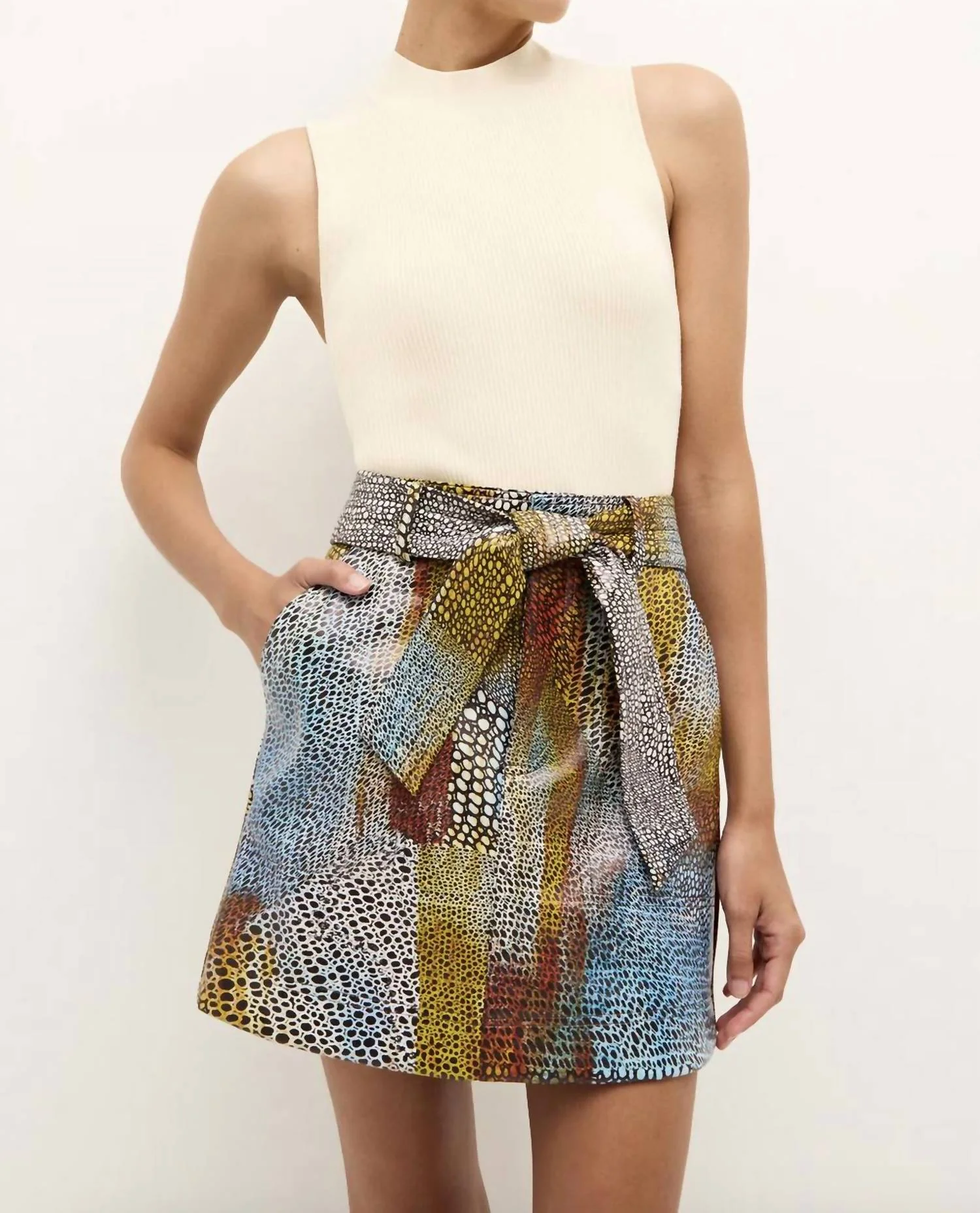 Vallie Skirt In Komodo