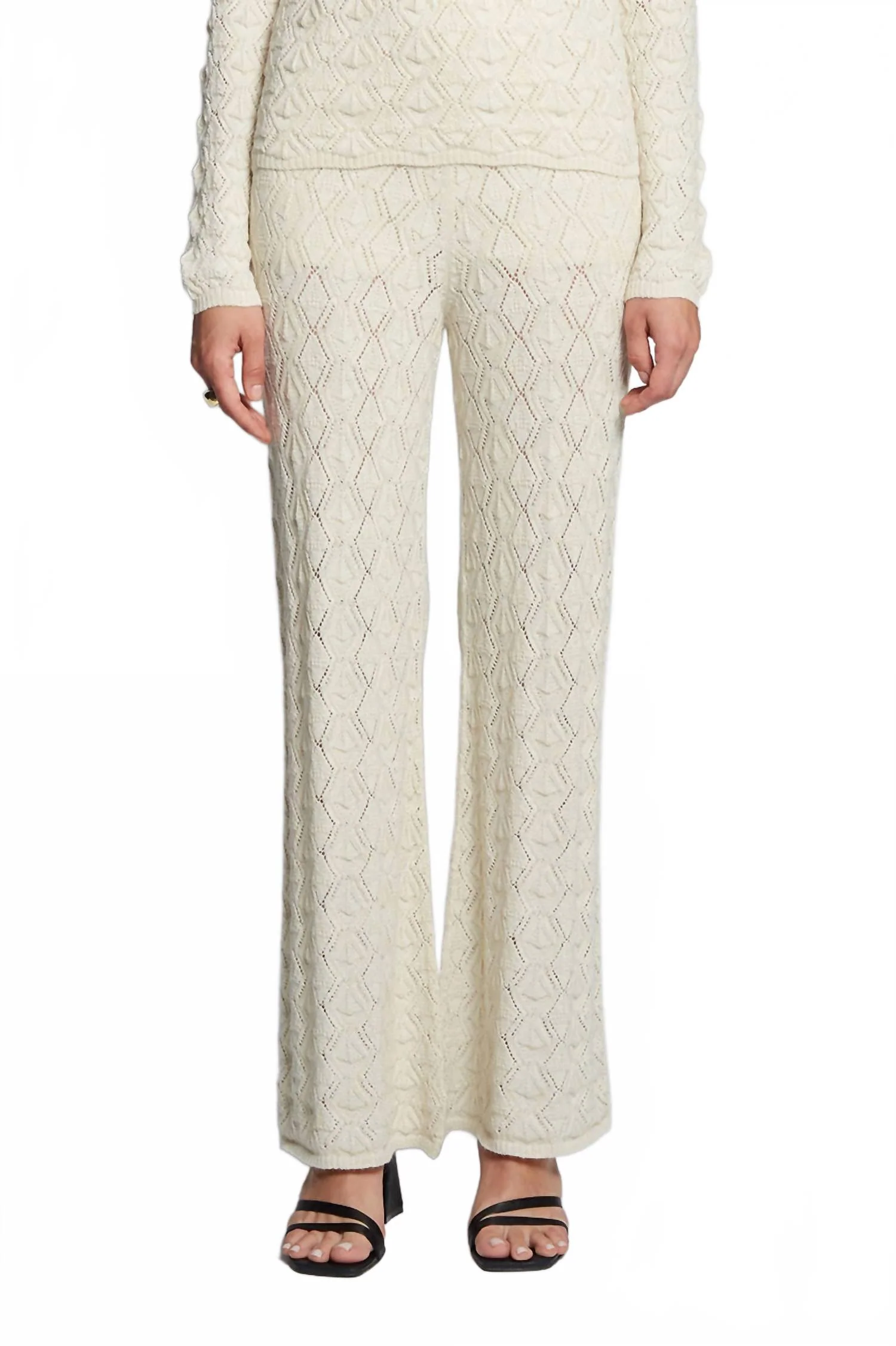 Amelia Pant In Ivory