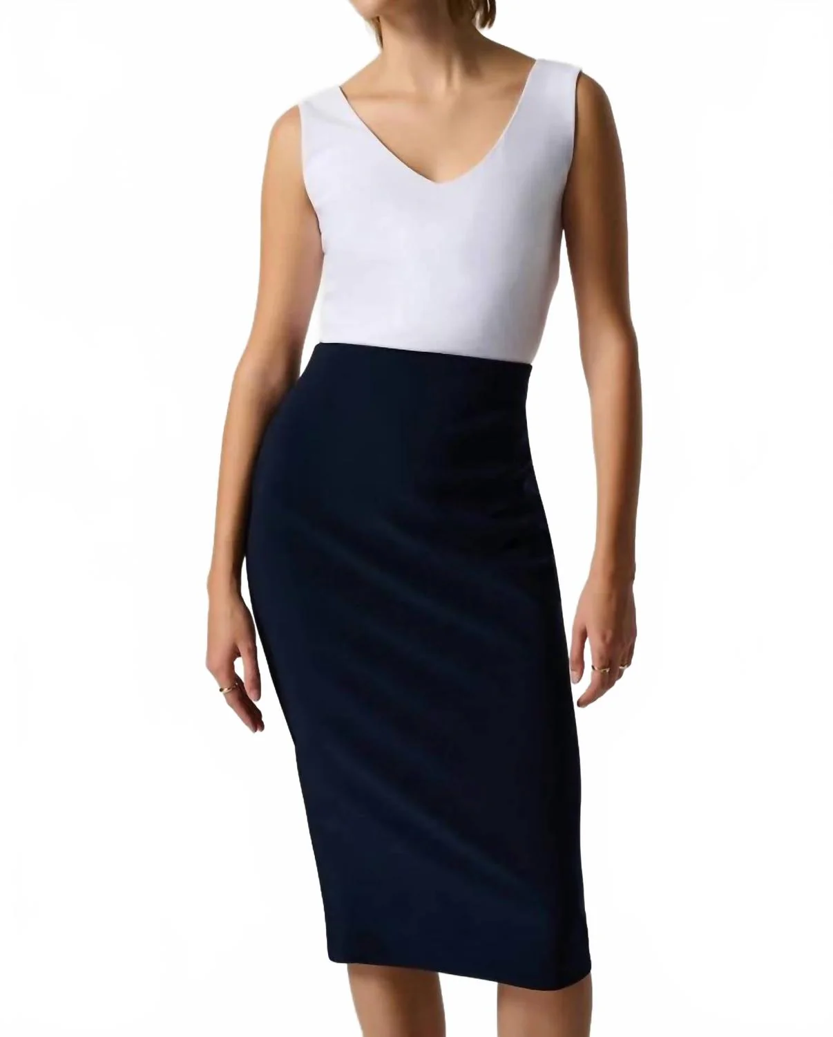 Black Mid Calf Skirt In Navy Blue